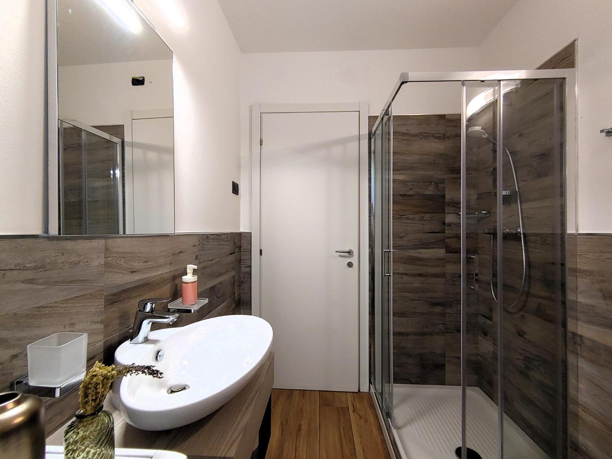 Dascio Vita See Ferienwohnung Mit Dachterrasse المظهر الخارجي الصورة